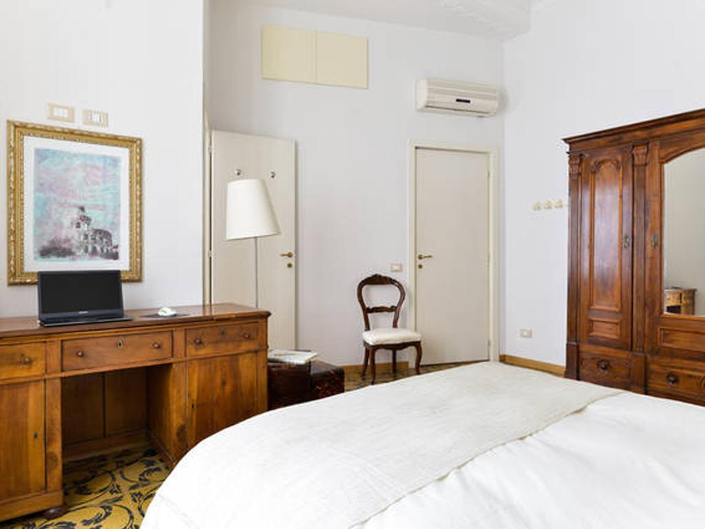 Viadelloca35 * Rom