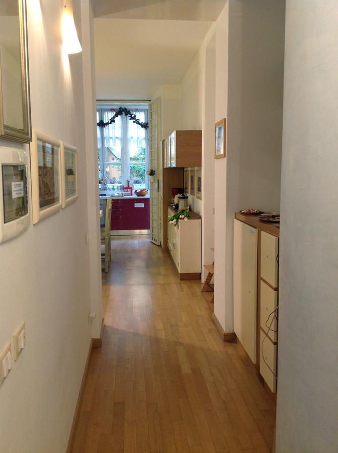Apartment Viadelloca35 Rom